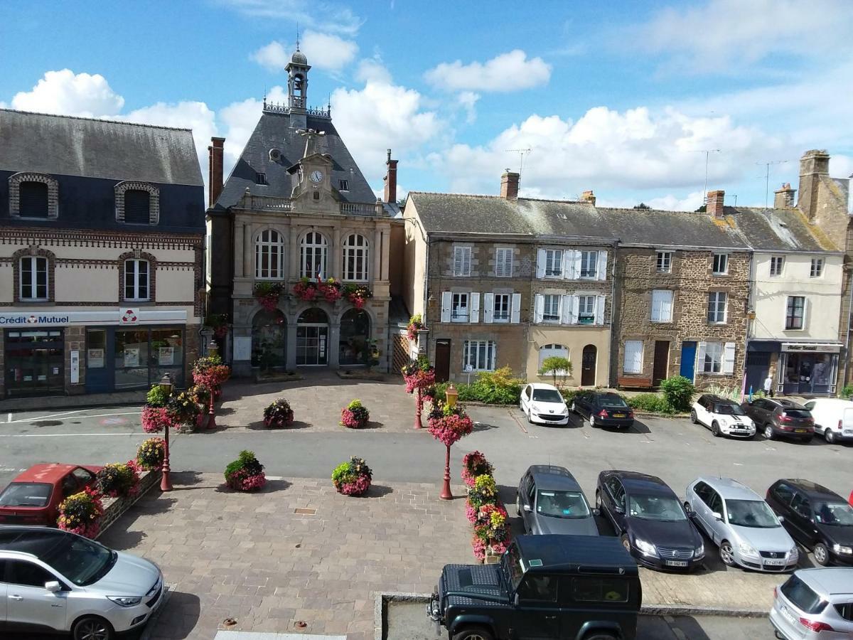 L'Orchidee Villa Lassay-les-Chateaux Luaran gambar